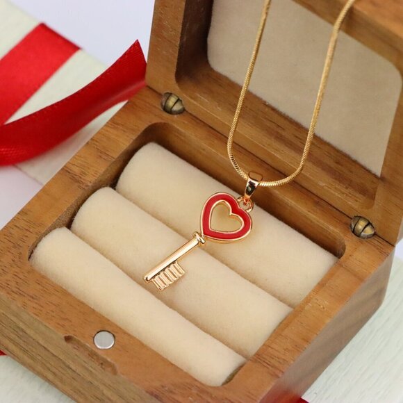 "Heart-Shaped Key Design Rose Gold Pendant with Red Enamel Accent, XPPT1280 - Picture 10 of 12